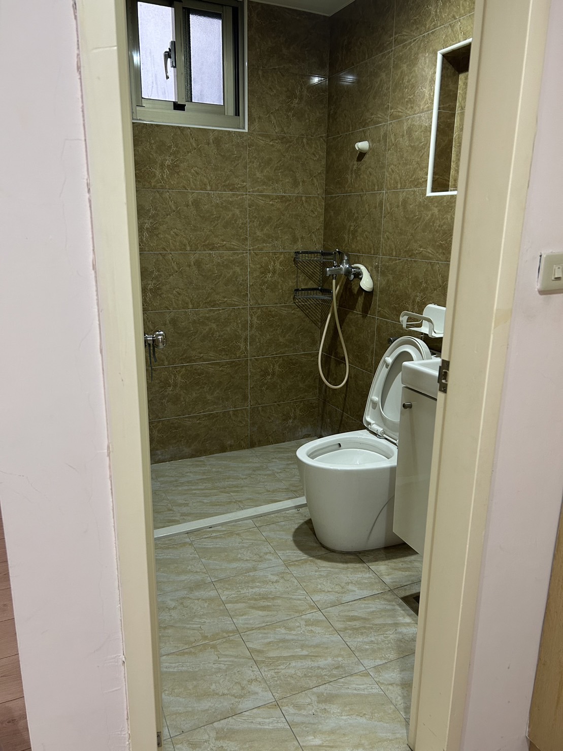 新莊小燕子中式推拿