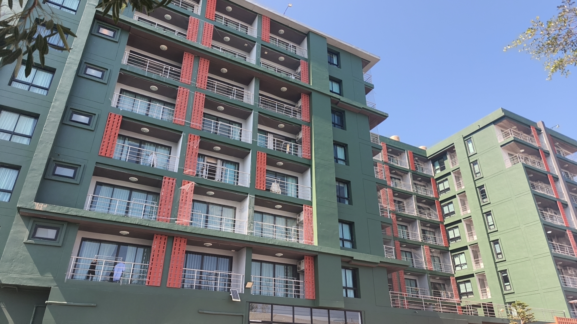 标志性的素万那普酒店