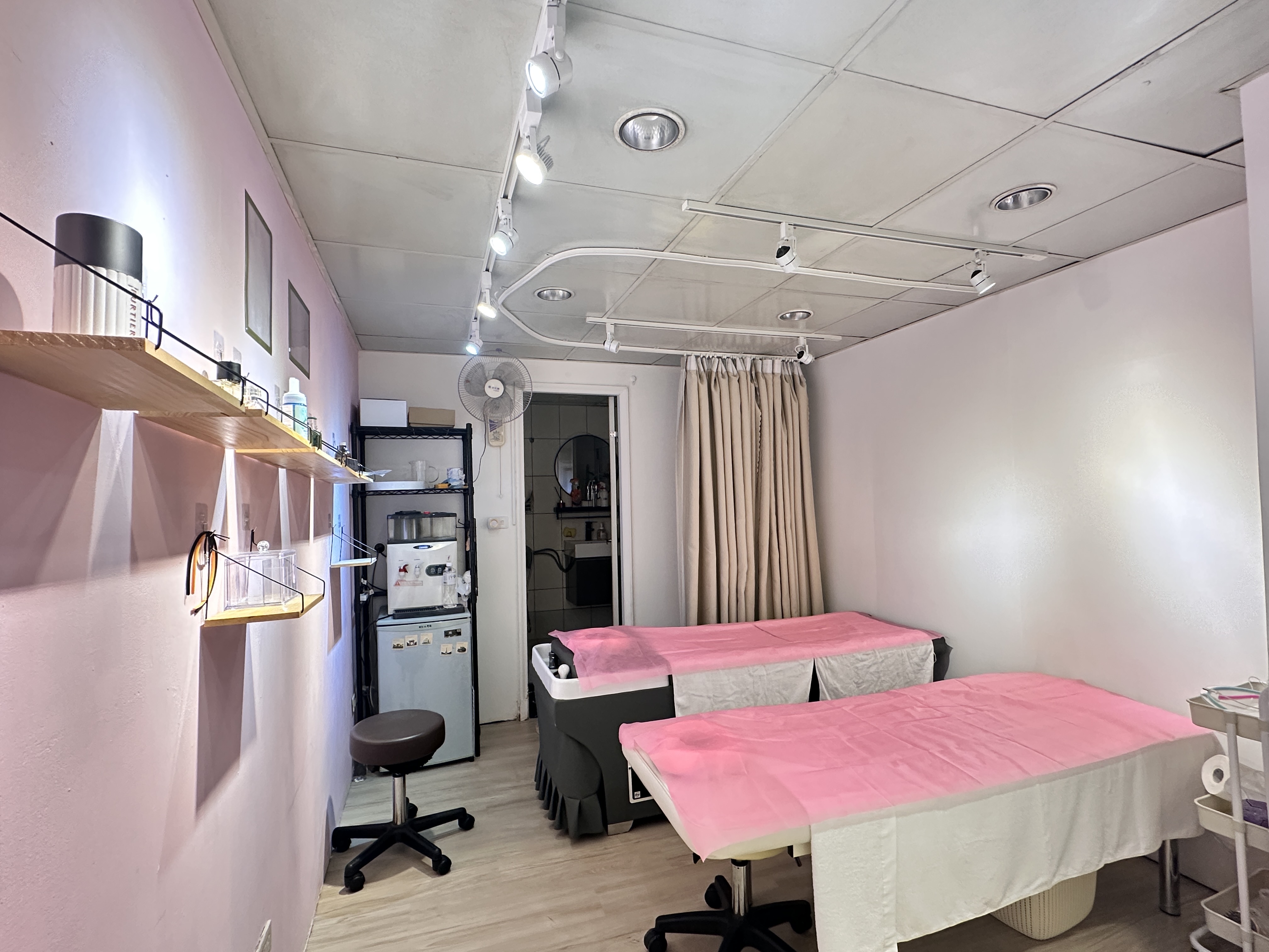 煥顏坊 指油壓 越式洗頭 紋繡