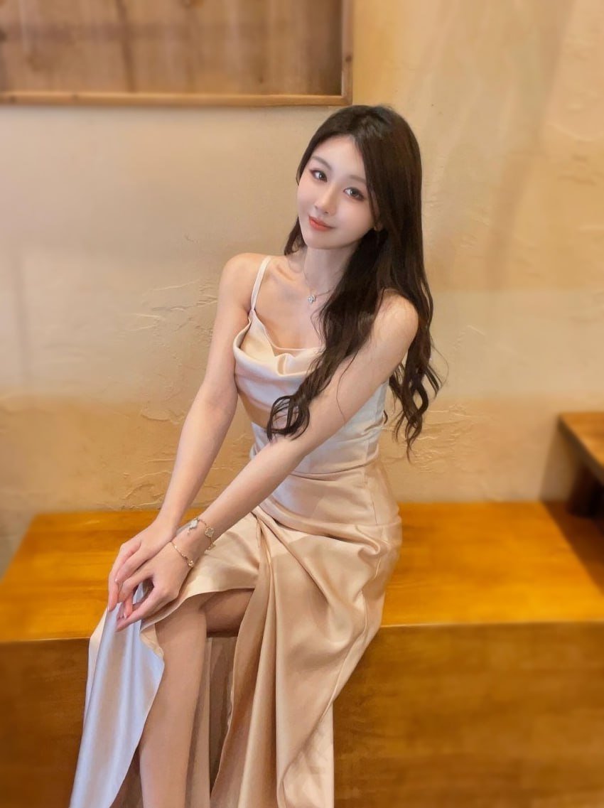 𓆩👑𓆪 渺渺中部本土正妹外約 𓆪👑𓆩